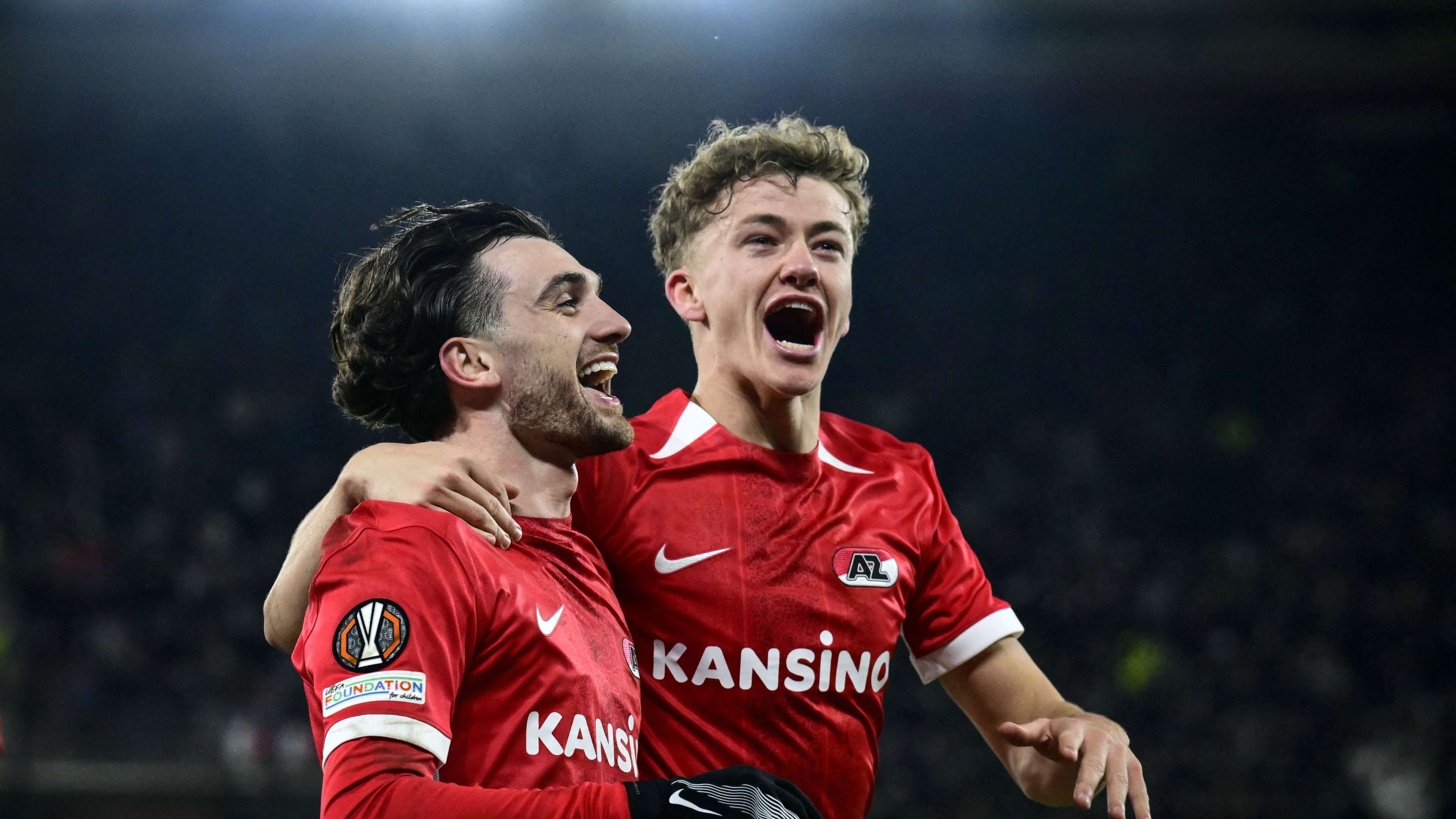 曼联传奇齐挺滕哈格：频繁换帅非长久之计